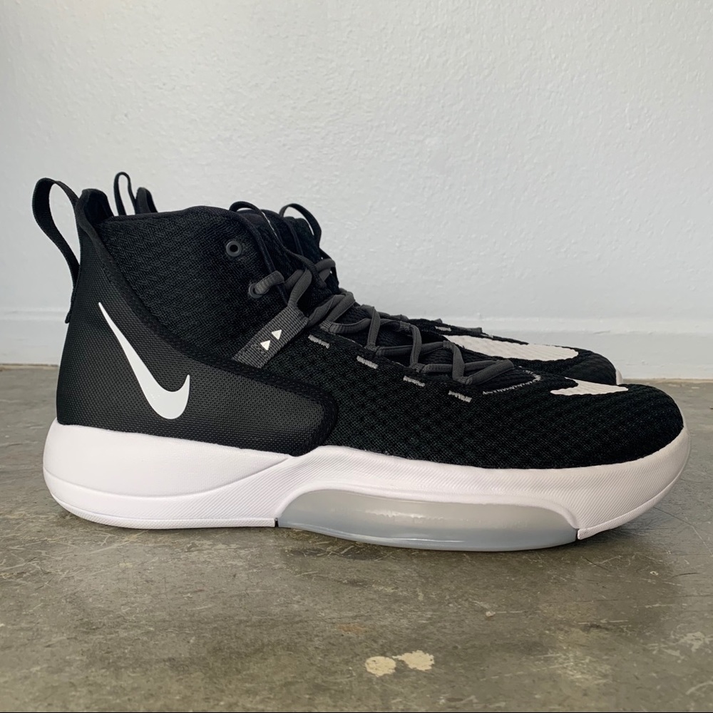 Nike Zoom Rise TB. BQ5468-001